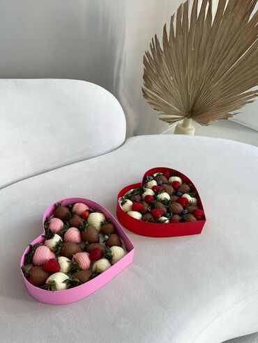 Другие продукты питания: Клубника в шоколаде | Ош 6 штук 500 сом 9 штук 765 сом 10 штук 800 — 8