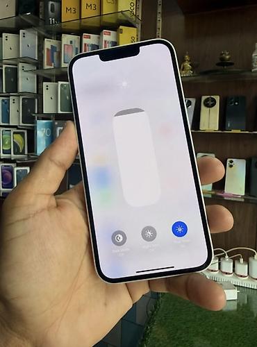 ipod classic 7: IPhone 13, 128 GB, Ağ, Zəmanət, Kredit, Simsiz şarj — 3