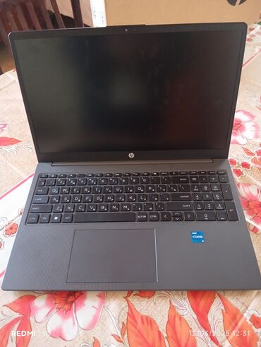 HP: HP 15.6 ", Intel Core i5, 512 GB