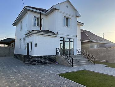 круглый ангар: 6 комнат и более, 200 м², 4 соток, Селекционное, Собственник — 2