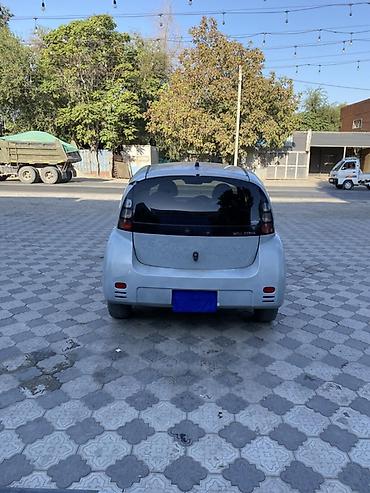 шоха матор: Toyota WiLL: 2002 г., Автомат, Бензин, Хэтчбэк — 6
