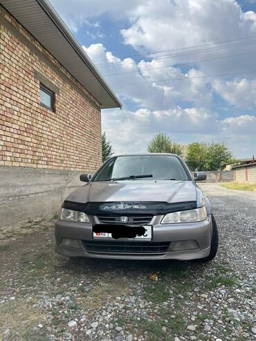 российские авто: Honda Accord: 2000 г., 2 л, Автомат, Бензин, Седан