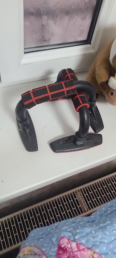 Другие бренды ноутбука: Лот: несколько товаров 1) Ноутбук MOTILE, цвет розовое золото - — 16