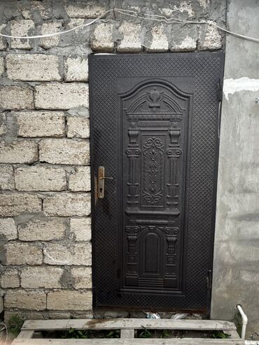 Həyət evləri və villaların satışı: Binə 4 otaqlı, 200 kv. m, Orta təmir — 9