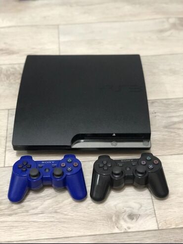 sony playstation 3 купить в бишкеке: Продаю идеальную PS3 slim, прошитая +40топ игр, Память 1000гиг, не