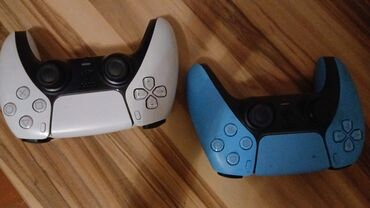 Информатика: Məhsul: PlayStation 5 DualSense gamepadları (2 ədəd) Təsvir: -
