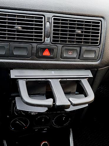 Volkswagen: Volkswagen Golf: 1998 г., 1.8 л, Механика, Бензин, Лифтбек — 9