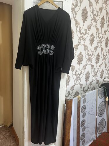 платья с платком: Вечернее платье, Длинная модель, С рукавами, 3XL (EU 46), 4XL (EU 48)