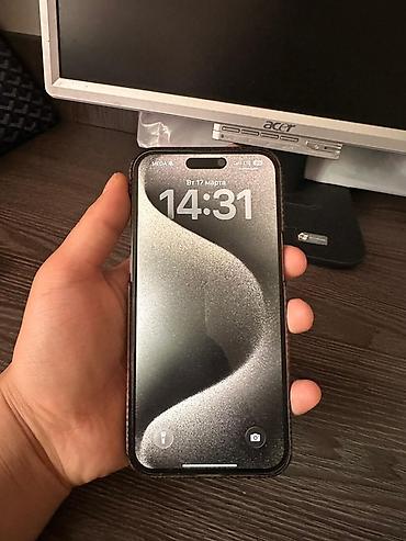 Чехлы: Продаю свой iPhone 15 Pro Max в идеальном состоянии. Телефон — 5