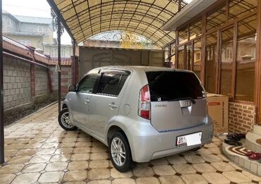 Toyota: Toyota Passo: 2004 г., 1 л, Автомат, Бензин, Кроссовер