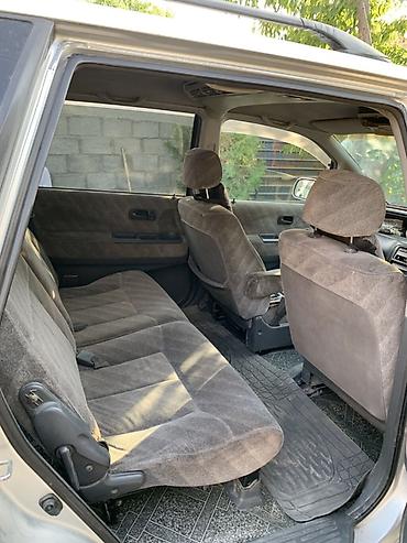 mini v: Honda Odyssey: 1997 г., Минивэн — 4