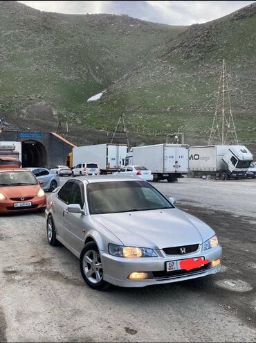 одиссей сатылат: Honda Accord: 1999 г., 1.8 л, Автоматические, Бензин, Седан