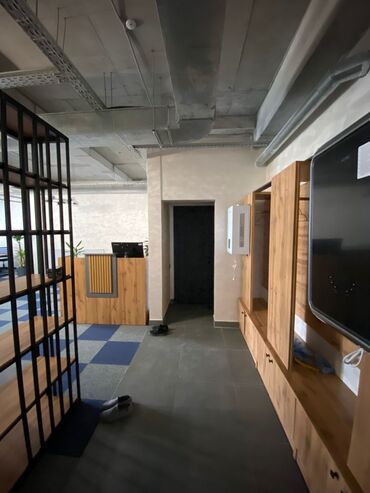 недвижимость в рассрочку: Продаю Офис 255000 м², С ремонтом, Бизнес центр, 5 этаж