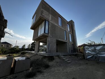 Həyət evləri və villaların satışı: 6 otaqlı, 350 kv. m, Yeni təmirli — 24