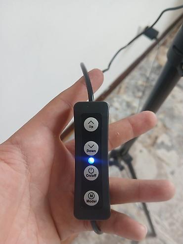 камера лампа: Кольцевая LED‑лампа с регулируемой цветовой температурой и штативом - — 7