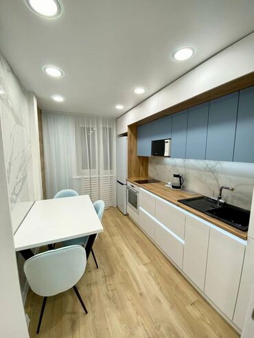 Посуточная аренда квартир: 1 комната, Душевая кабина, Постельное белье, Кондиционер — 14