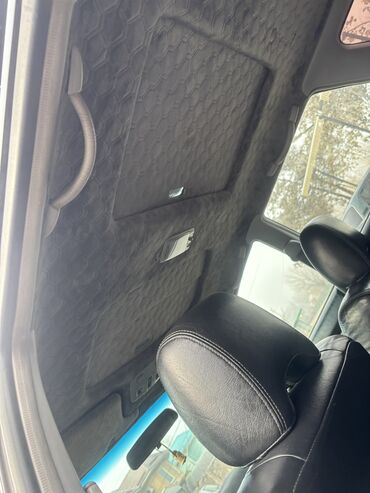 Subaru: Subaru Legacy: 2002 г., 2.5 л, Автомат, Газ, Универсал — 20