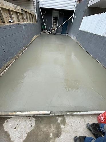 Бетонные работы: Бетонные работы: стяжка, площадки, дворы, гаражи, отмостки фундамент — 1