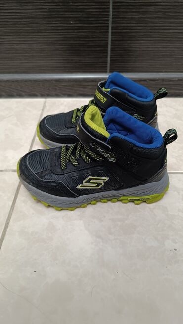 Жаш балдардын бут кийими: "Skechers"
 оригинал
 демисезонные ботинки детские 
размер 31