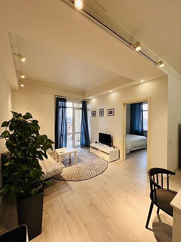 Продажа квартир: 2 комнаты, 52 м², Элитка, 7 этаж — 3