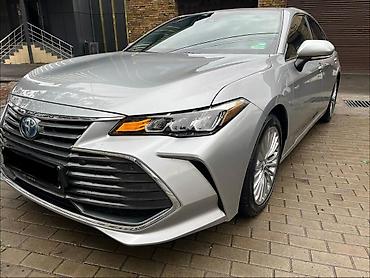 то 18: Toyota Avalon: 2019 г., 2.5 л, Вариатор, Гибрид, Седан — 1