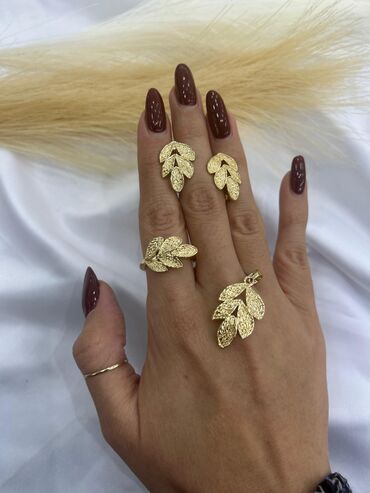 Bijuteriya dəstləri: Qızılı rəngdə zərgərlik dəstləri - Dörd yarpaq yonca dizaynlı dəst — 15