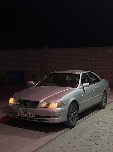 Toyota Mark II: 2000 г., 2 л, Автомат, Бензин, Седан