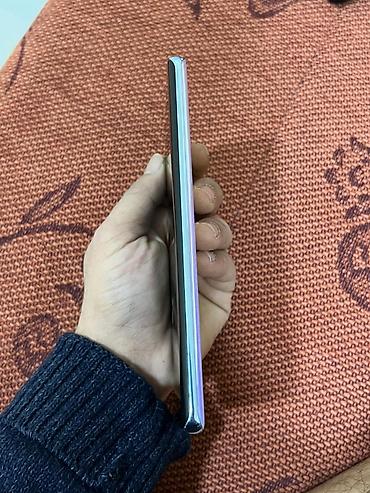 moj auto: If you like the phone dm me miner scratch in back pannal like new — 1