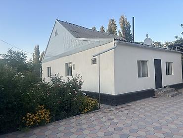 комнаты иссык: Продаётся дом с ухоженным двором и навесом. - Одноэтажный дом с — 8