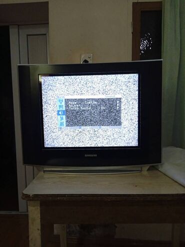 samsung tv pultu: Pultu yoxdur Samsung özüm istifadə eləməmişəm yandıranda səsi gəlmir