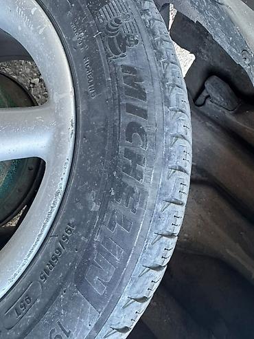 89 2: Шины 185 / 65 / R 15, Всесезонная, Б/у, Комплект, Легковые, Michelin — 5