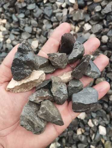 Digər quru inşaat materialları: Atcep,webenqum,lequska,torpaq,sementin mesox ve aciq wekilde topdan — 16