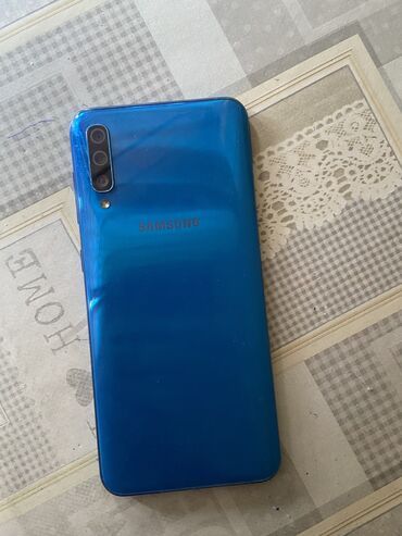 Samsung: Samsung A50, Б/у, 64 ГБ, цвет - Синий, 2 SIM