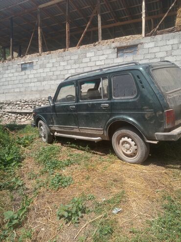 калпак авто: ВАЗ (ЛАДА) 4x4 Нива: 2003 г., 1.7 л, Механика, Бензин