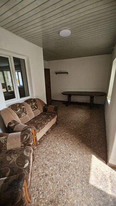 снять дом в бишкуле на длительный срок: Сдаю Офис, 50 м², В частном доме, С видом на горы, 1 линия, С отдельным входом