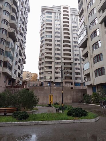 Yeni tikili: 28 May, 4 otaqlı, Yeni tikili, m. 28 may, 205 kv. m -da lalafo.az — 9 Yeni tikili: 28 May, 4 otaqlı, Yeni tikili, m. 28 may, 205 kv. m — 9