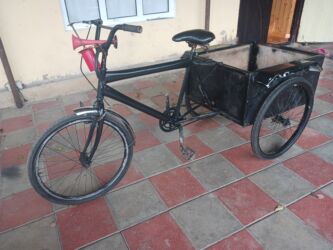 велосипеды 18 дюймов: 3 təkərli yük velosipedi ela vezyetdedir 26 lığdır tecili satılır