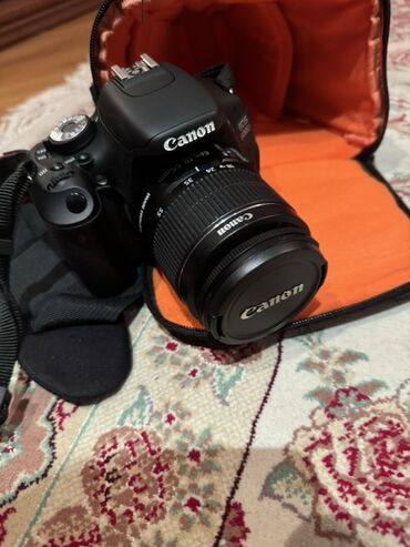 сумка для фотоаппарата canon 600d: Canon markalı rəqəmsal güzgüli fotoaparat, Canon EF-S 18-55mm