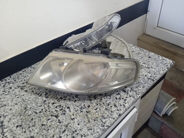 Faralar: Salam. Nissan sunny kareyka bütün faralar və dümannılar hamsı bir