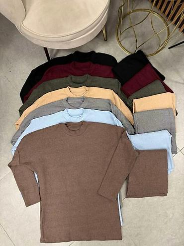 Ženski pleteni komplet – džemper i pantalone - Model: dvoslojni