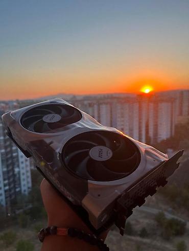Masaüstü kompüterlər və iş stansiyaları: Güclü oyun və yaradıcı işlər üçün yığma masaüstü PC Komponentlər — 5