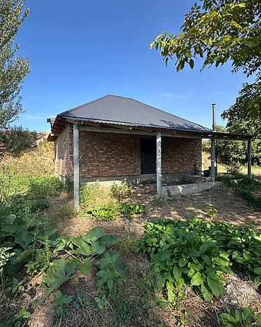 куплю поле: ✨ Продаётся дом в с. Сокулук ✨ 🏡 Характеристики — 4