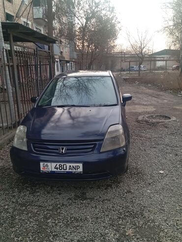 пуговичную машину: Honda Stream: 2002 г., 1.7 л, Автомат, Бензин, Минивэн