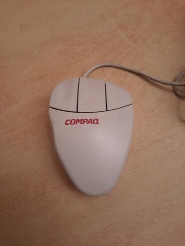 kuciste kompjutera: Compaq mis