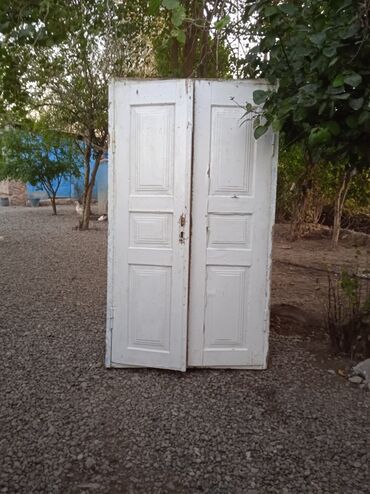 leziz dad qida mmc: Ağ rəngli ikiqat taxta qapı - Material: massiv ağac - Rəng: ağ