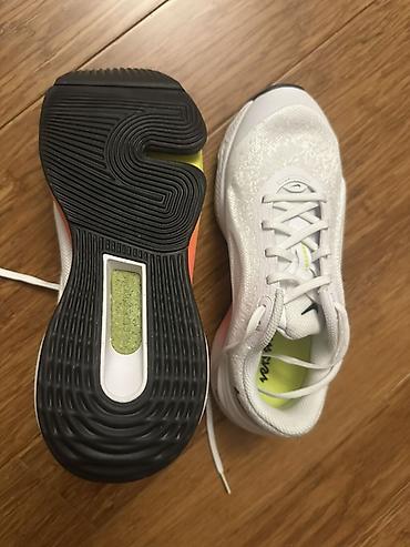 кроссовки nike: Məhsul: Nike qadın qaçış krosovkaları endirim var Tezedi razmer — 3