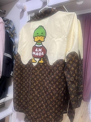 Kişi geyimləri: Köynək, Louis Vuitton, L — 3