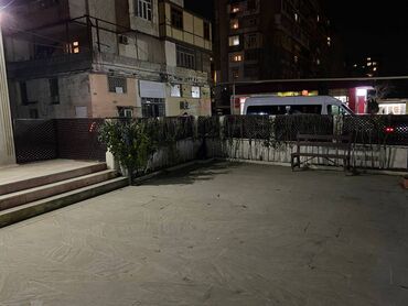 Digər kommersiya daşınmaz əmlakı: Xalqlar Dostluğunda,Access Bankın yanındasıx yaşayış binalarının — 8