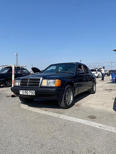 azerbaycan satılık araba: Mercedes-Benz 190 (W201): 2.3 l | 1993 il Sedan — 2