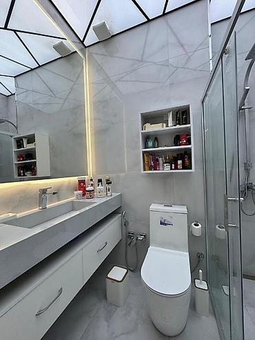 Yeni tikili: İcarəyə verilir 2 otaqlı yeni tikili 55 m², Gənclik m. Kateqoriya — 11